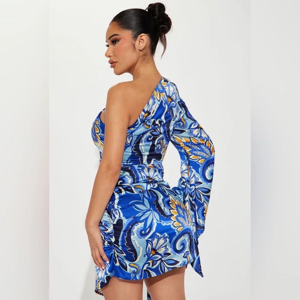 Satin one shoulder dress - Picture 2 of 3